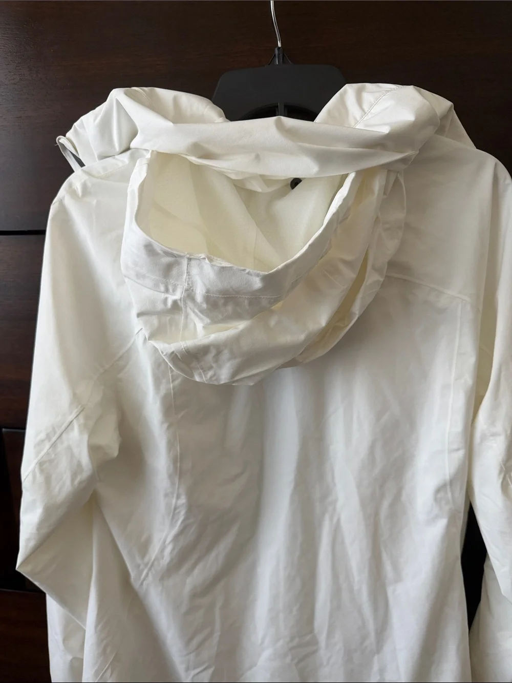 New Lightweight lululemon White Hooded Jacket with Black Trim